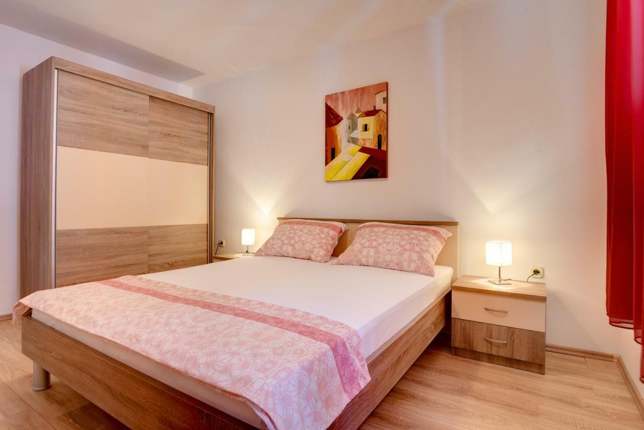 Holiday Home Mihael เมดูลิน ภายนอก รูปภาพ